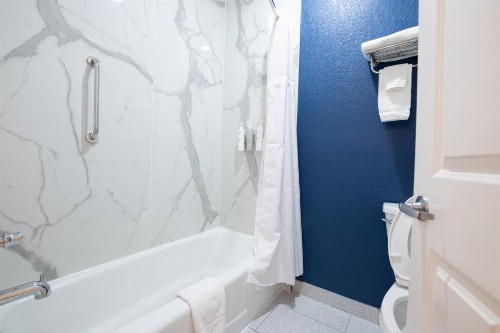 Clarion Pointe Lafayette - image 31