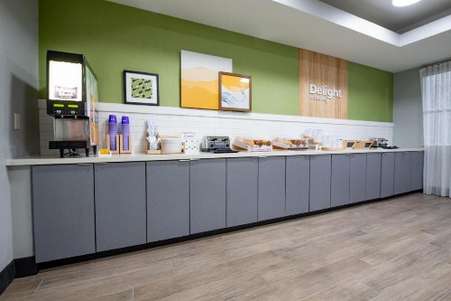 Clarion Pointe Lafayette - image 4
