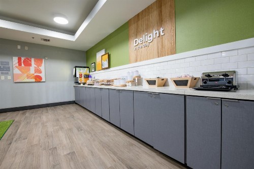 Clarion Pointe Lafayette - image 7