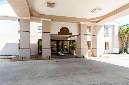 Quality Inn & Suites Lafayette - image 18