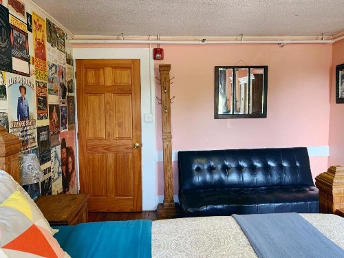 Blue Moon Guest House - image 36