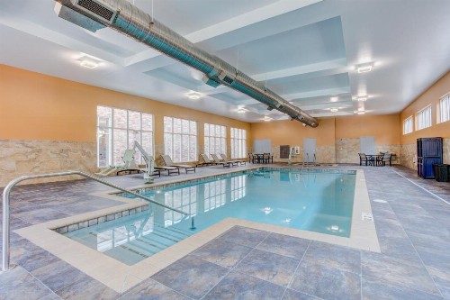Holiday Inn Lafayette North an IHG Hotel - image 2