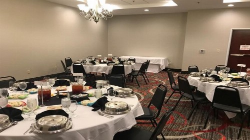Holiday Inn Lafayette North an IHG Hotel - image 28
