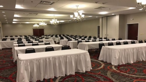Holiday Inn Lafayette North an IHG Hotel - image 42