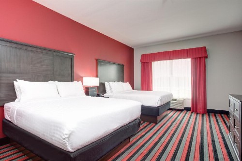 Holiday Inn Lafayette North an IHG Hotel - image 49