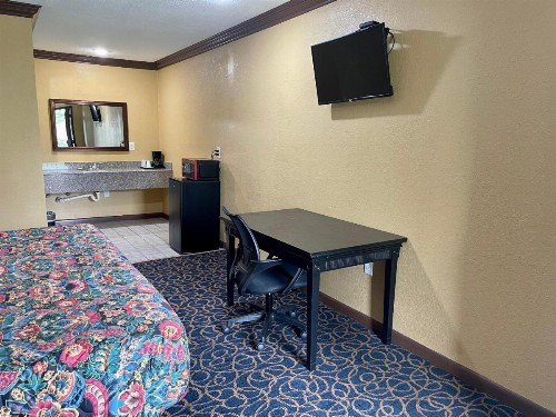 Economy Inn Carencro - image 8