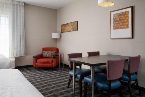 TownePlace Suites by Marriott Lafayette South - image 7