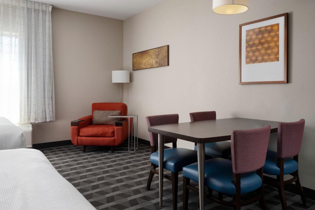 TownePlace Suites by Marriott Lafayette South - image 7