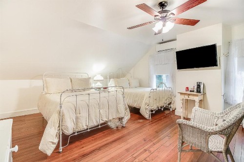 T'Frere's Bed & Breakfast - image 18