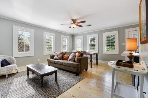 T'Frere's Bed & Breakfast - image 23