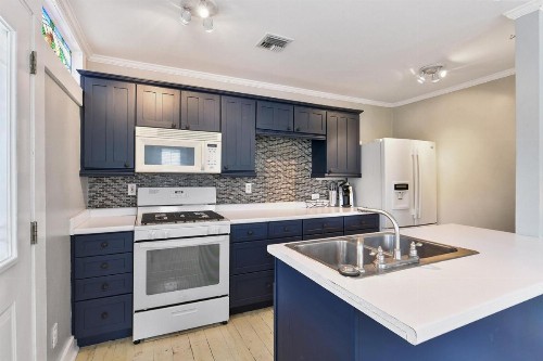 T'Frere's Bed & Breakfast - image 24