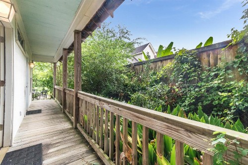 T'Frere's Bed & Breakfast - image 34
