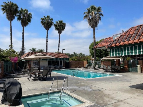 Laguna Hills Lodge-Irvine Spectrum - image 2