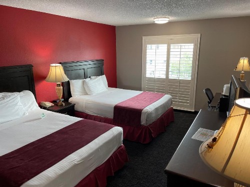 Laguna Hills Lodge-Irvine Spectrum - image 50