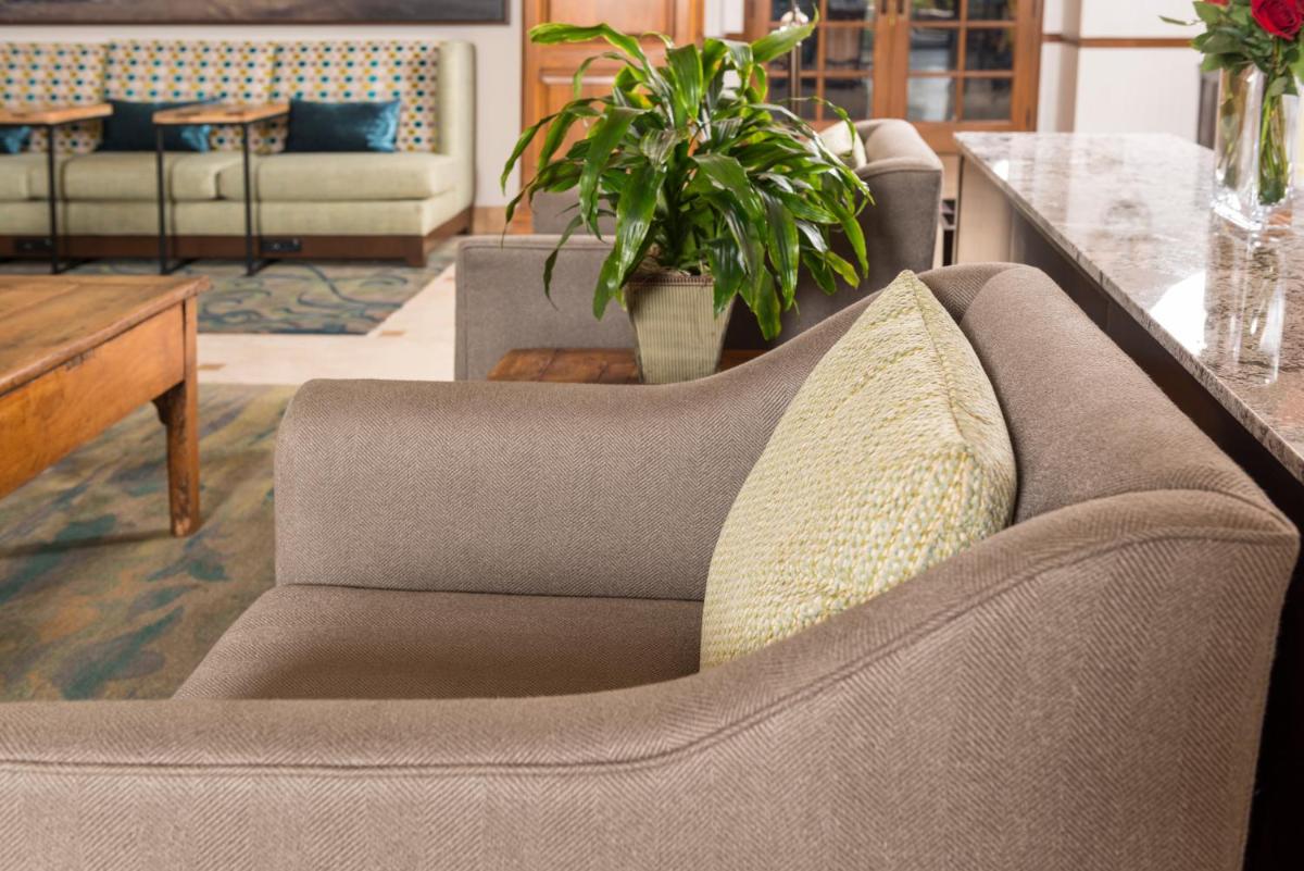 Ayres Hotel Laguna Woods - image 7