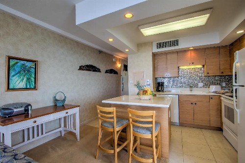 Maui Kai Condos - image 22