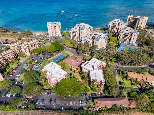 Kahana Falls Resort - image 23