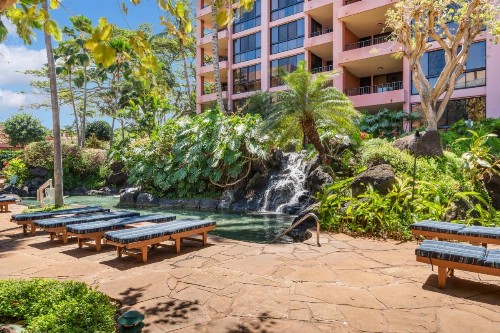 Kahana Falls Resort - image 29