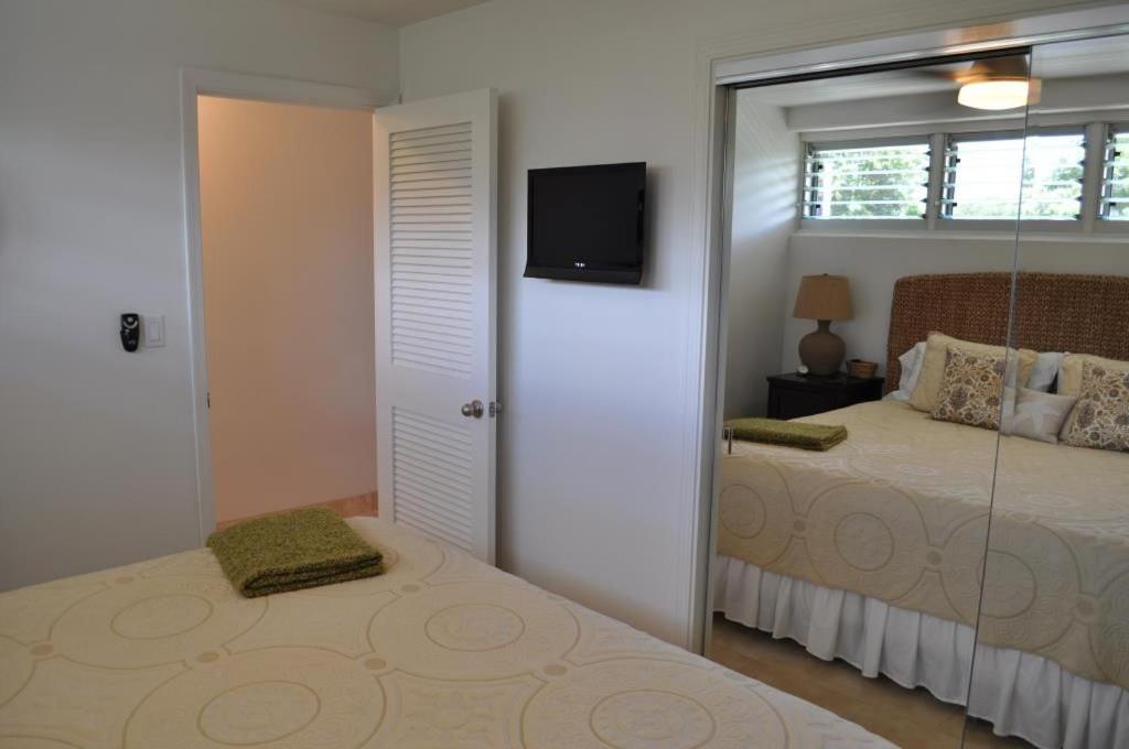 Lahaina Roads 309 - image 6