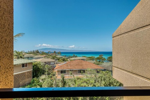 Kahana Villa E610 - image 10