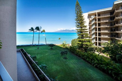 Oceanview Condo at Royal Kahana Resort - image 18