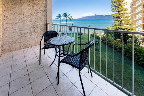 Oceanview Condo at Royal Kahana Resort - image 3