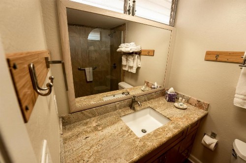 Oceanview Condo at Royal Kahana Resort - image 6