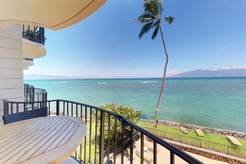 Kahana Reef Oceanfront Condos - image 9