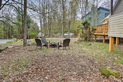 Lake Ariel Home w/Fire Pit & Shared Amenities - image 6
