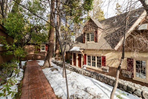Saddleback Inn at Lake Arrowhead - image 44
