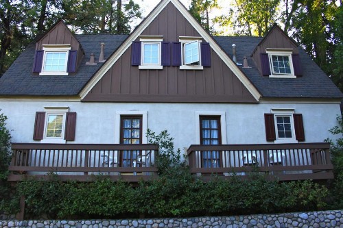 Saddleback Inn at Lake Arrowhead - image 6
