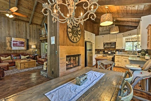 Stunning Lake Arrowhead Home with Multi-Level Decks - image 7