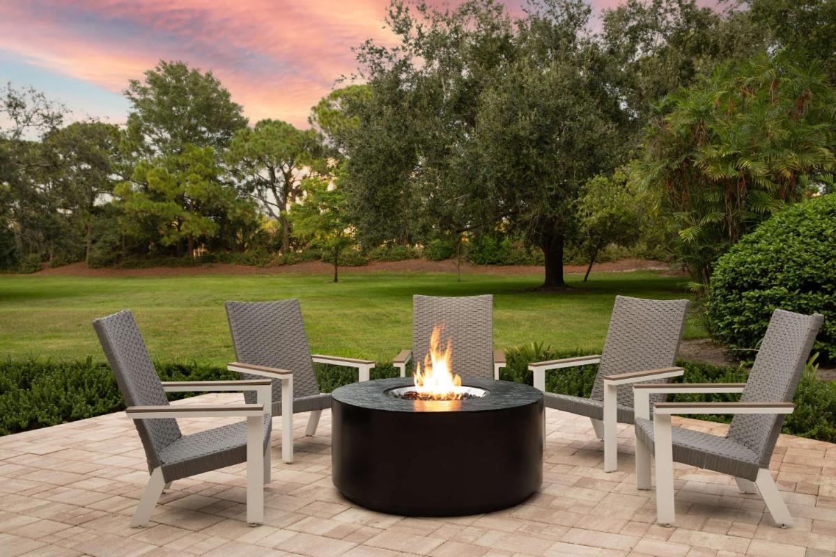 DoubleTree Suites by Hilton Orlando at Disney Springs - image 6