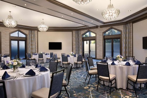 DoubleTree Suites by Hilton Orlando at Disney Springs - image 7