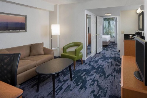 Fairfield Inn & Suites by Marriott Orlando Lake Buena Vista - image 13