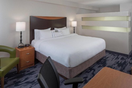 Fairfield Inn & Suites by Marriott Orlando Lake Buena Vista - image 17