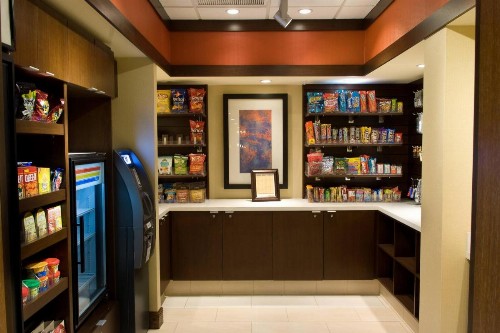 Fairfield Inn & Suites by Marriott Orlando Lake Buena Vista - image 18