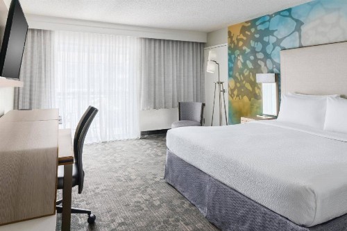 Courtyard Orlando Lake Buena Vista at Vista Centre - - Newly Redesigned - image 12