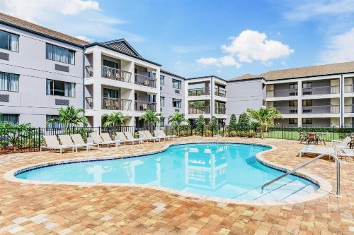 Courtyard Orlando Lake Buena Vista at Vista Centre - - Newly Redesigned - image 16