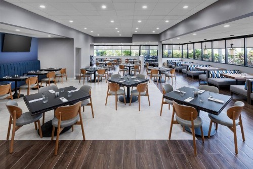 Courtyard Orlando Lake Buena Vista at Vista Centre - - Newly Redesigned - image 23