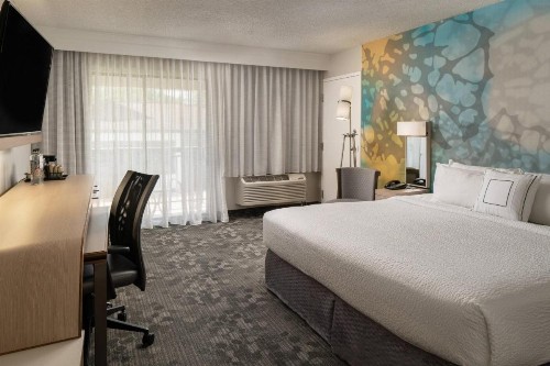 Courtyard Orlando Lake Buena Vista at Vista Centre - - Newly Redesigned - image 9