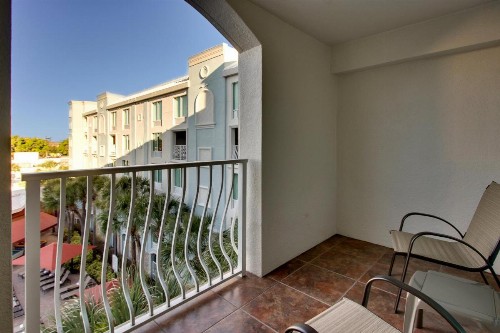 Holiday Inn Resort Orlando - Lake Buena Vista an IHG Hotel - image 5