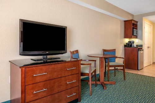 Holiday Inn Resort Orlando - Lake Buena Vista an IHG Hotel - image 50