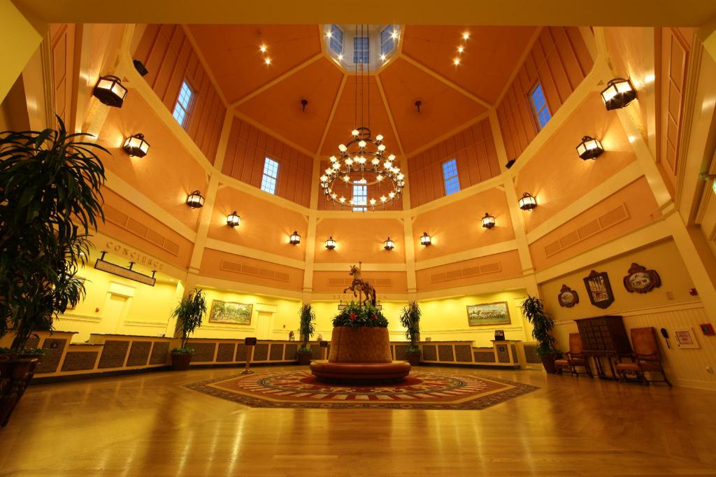Disney's Saratoga Springs Resort & Spa - image 2