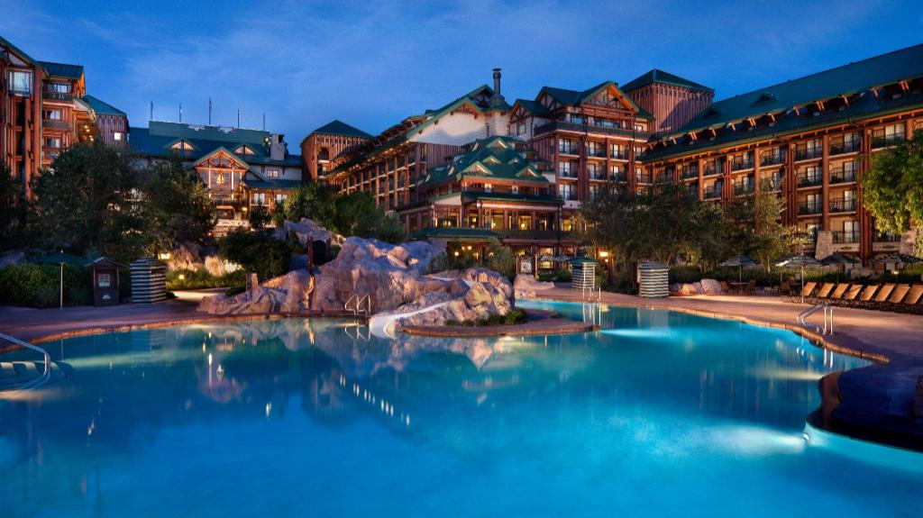 Disney's Wilderness Lodge - image 2