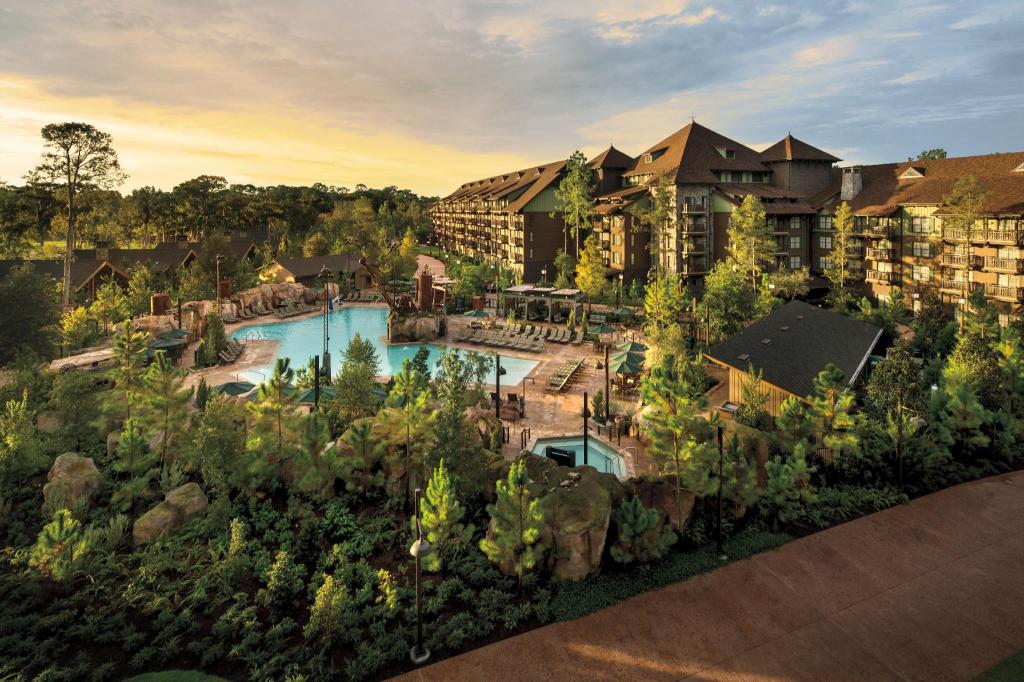 Disney's Wilderness Lodge - image 5
