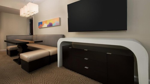 Bay Lake Tower At Disney's Contemporary Resort - image 42