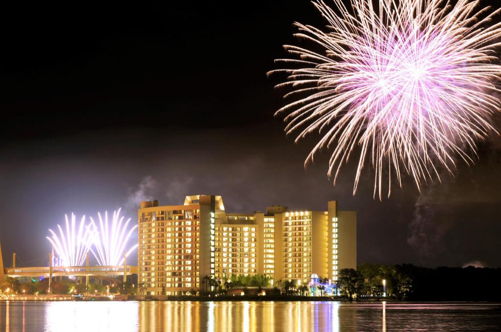 Bay Lake Tower At Disney's Contemporary Resort - image 7