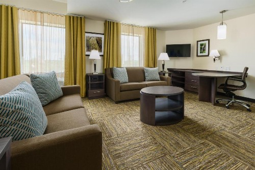 Candlewood Suites - Orlando - Lake Buena Vista an IHG Hotel - image 11