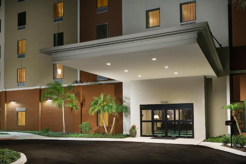 Candlewood Suites - Orlando - Lake Buena Vista an IHG Hotel - image 40